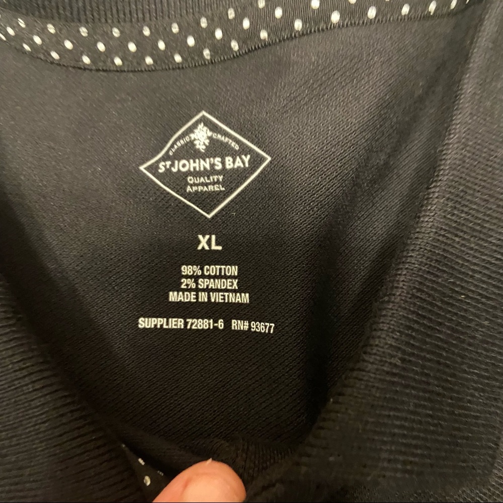 ✨ Classic Everyday Polo ✨
St. John’s Bay Black Polo Shirt 🖤 - Picture 6 of 9